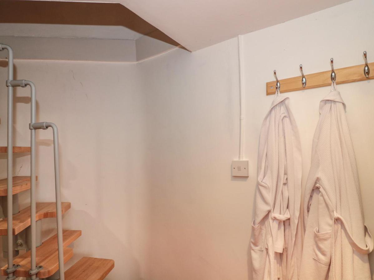 The Coach House Villa Somerton  Buitenkant foto