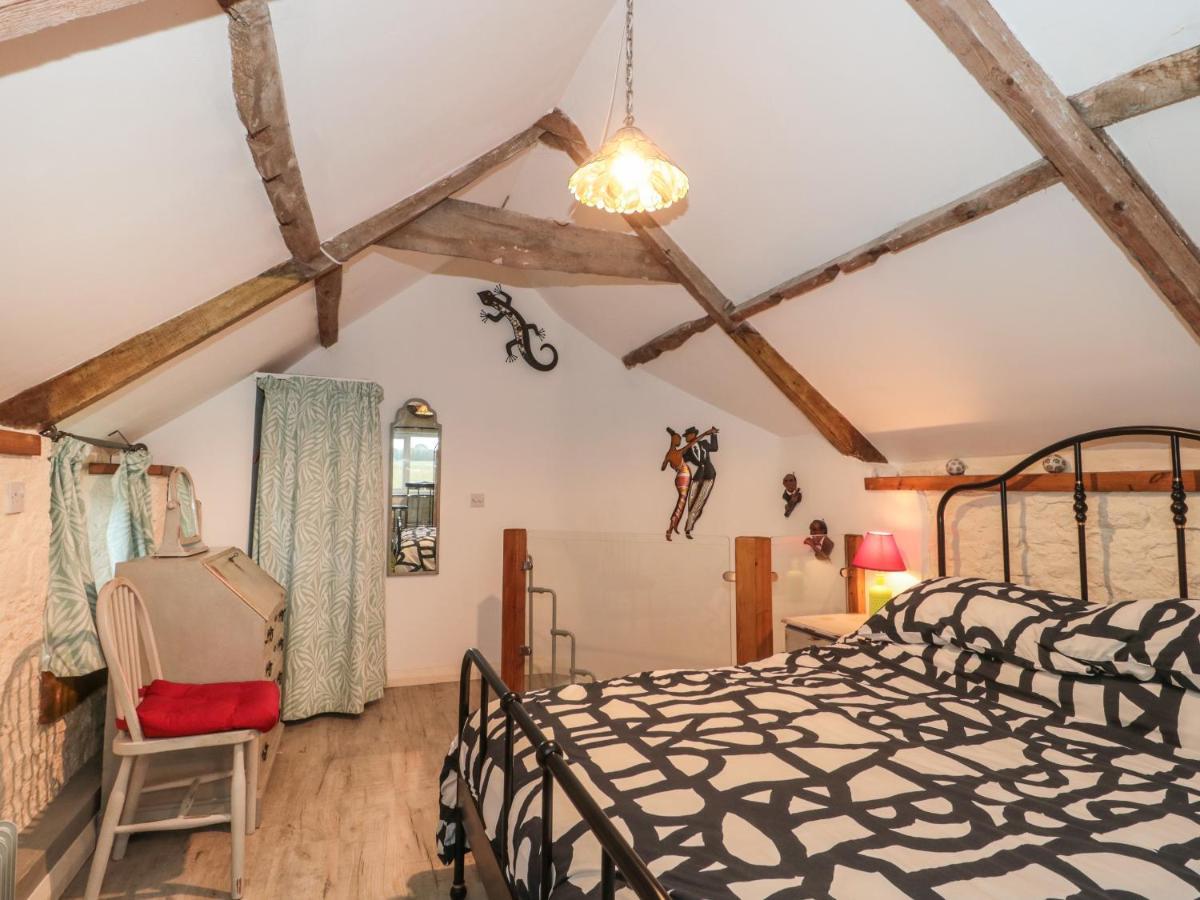 The Coach House Villa Somerton  Buitenkant foto