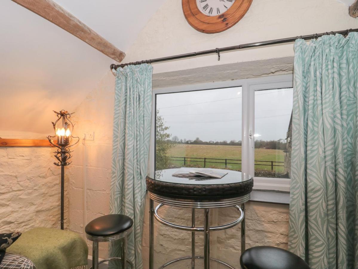 The Coach House Villa Somerton  Buitenkant foto